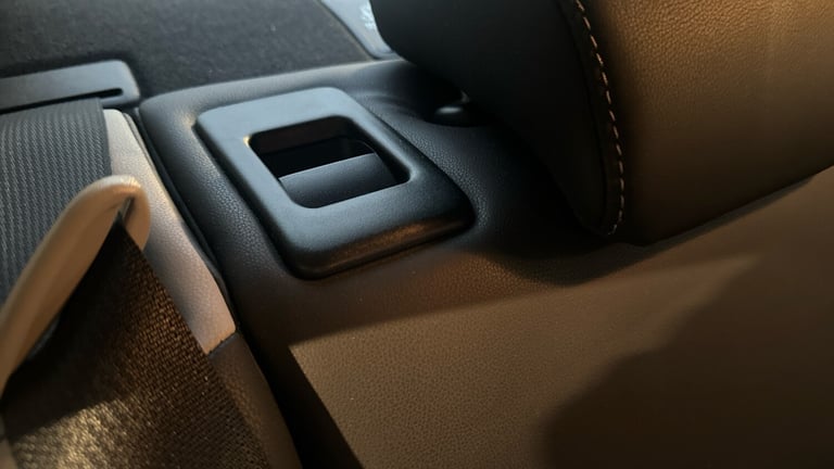 2015 Lexus IS 300h Sport 4dr CVT Auto SALOON PETROL/ELECTRIC Automatic