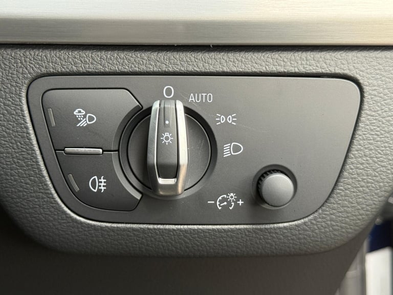 2024 Audi Q5 2.0 TFSIe 50 S line SUV 5dr Petrol Plug-in Hybrid S Tronic quattro Euro 6 ( ESTATE P...