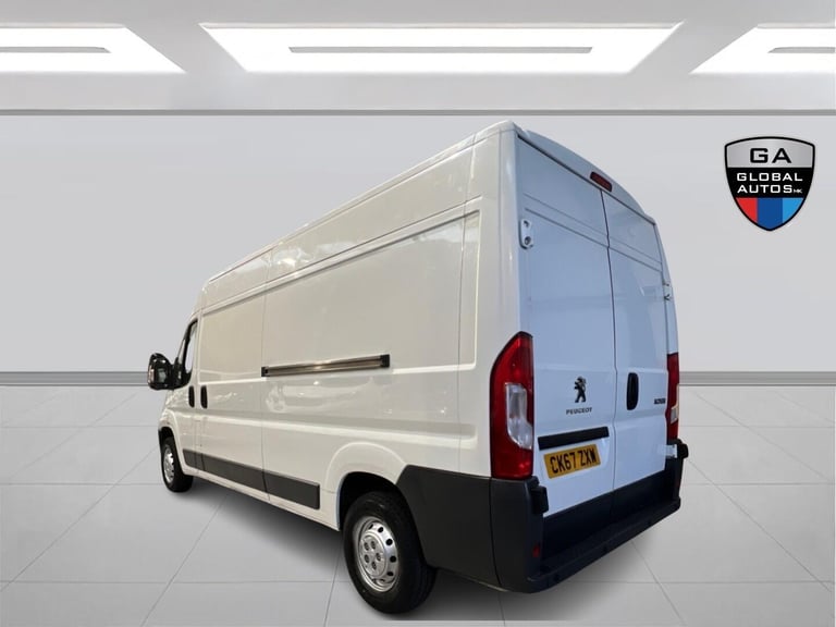 2018 Peugeot Boxer 2.0 BlueHDi 335 Professional L3 H2 Euro 6 5dr PANEL VAN Diesel Manual