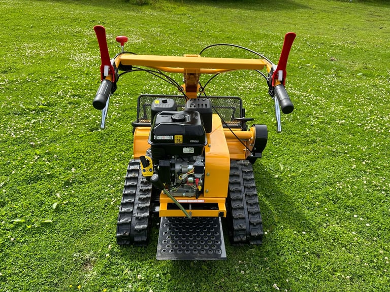 RAPTOR X Pedestrian Track Flail mower * VIDEO * Key Start 13.5HP Briggs & Stratton Engine