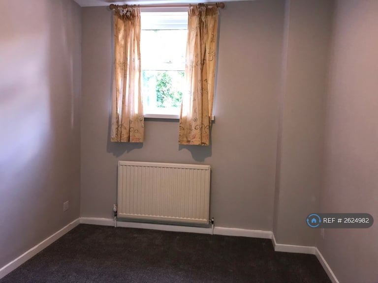 3 bedroom house in Launcelot Close, Andover, SP10 (3 bed) (#2624982)