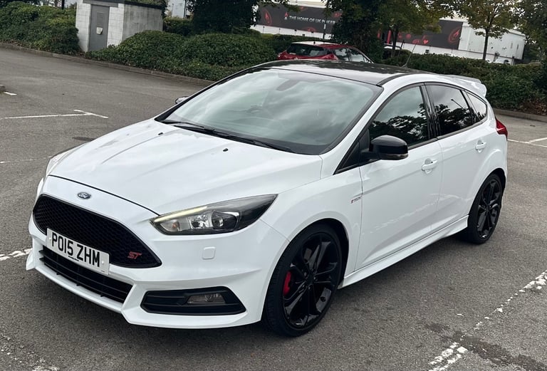 Ford, FOCUS, Hatchback, 2015, Manual, 1997 (cc), 5 doors