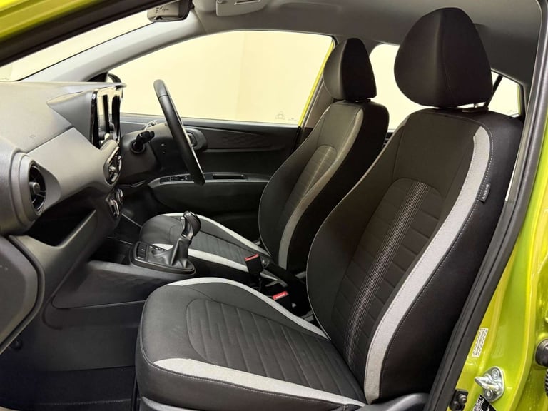 2024 Hyundai i10 1.0 Advance Auto Euro 6 (s/s) 5dr Hatchback Petrol Automatic