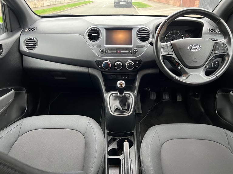 2019 Hyundai i10 Go Super Low Miles 5 Door Manual Yaris Clio Fiesta Aygo Micra Polo 