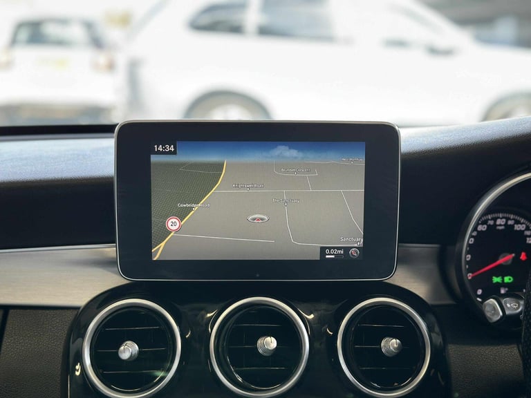 MERCEDES-BENZ C CLASS 2.0 C350e 6.4kWh Sport Black Auto Petrol Plug-in Hybrid 20