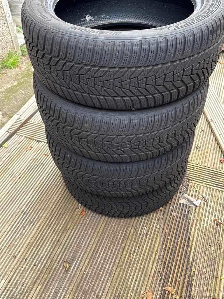 Winter tyres 235/50/R19 103V set of 4