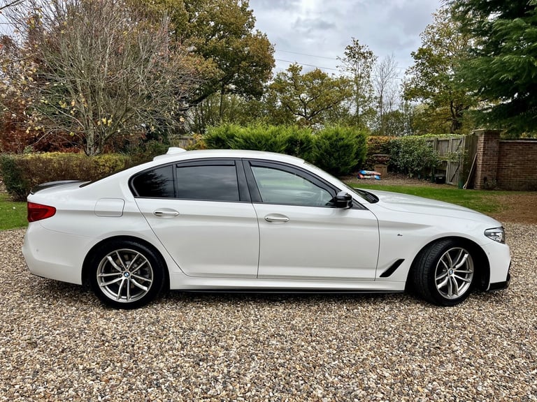 BMW 5 SERIES 2.0 520d M Sport Saloon 2017