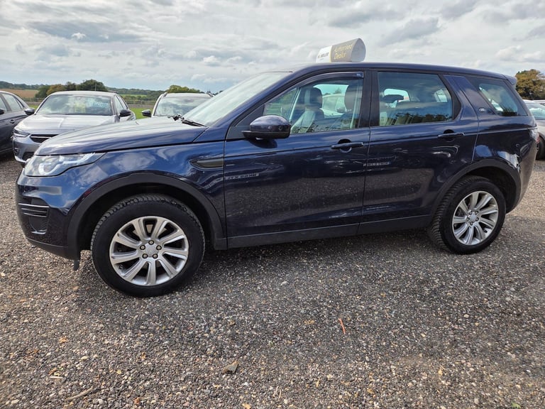 2015 Land Rover Discovery Sport 2.0 TD4 SE Auto 4WD Euro 6 (s/s) 5dr Diesel