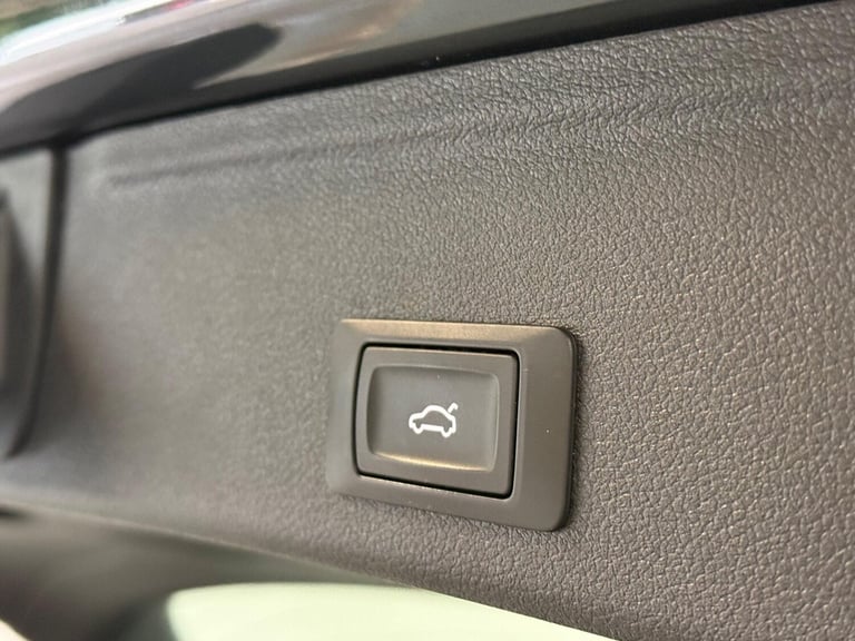 2019 Audi A4 Avant 2.0 TDI 35 Sport Estate 5dr Diesel S Tronic Euro 6 (s/s) (150 ps) ESTATE Diese...