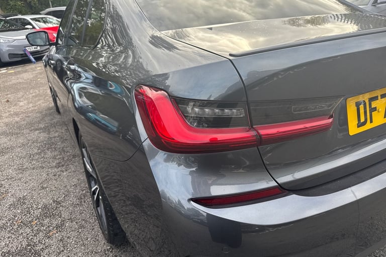 2020 BMW 3 Series 2.0 320d MHT M Sport Auto Euro 6 (s/s) 4dr Saloon DIESEL Automatic