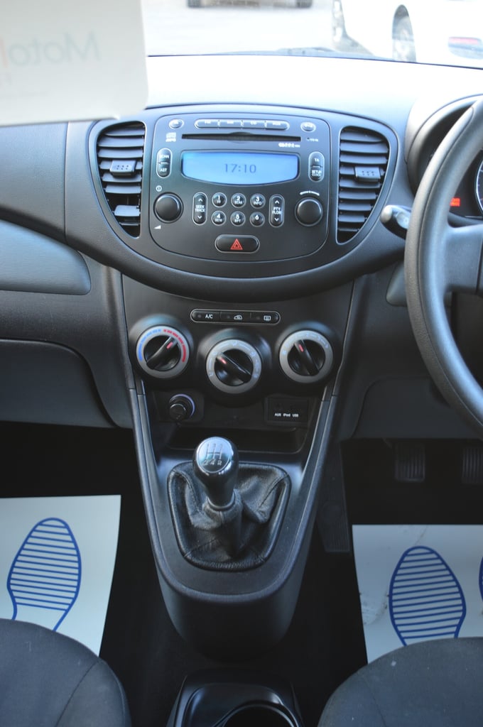 2012 Hyundai i10 1.2 Active Hatchback 5dr Petrol Manual Euro 5 (85 bhp) Petrol
