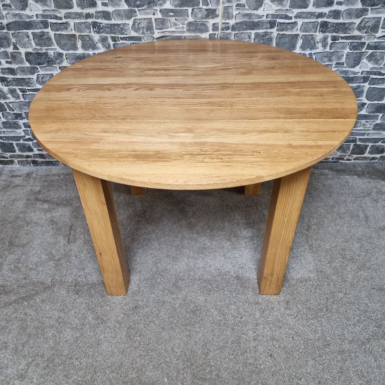 Solid Oak Round Dining Table