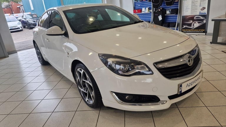 2015 Vauxhall Insignia 2.0 CDTi ecoFLEX SRi VX Line Nav Euro 5 (s/s) 5dr HATCHBACK Diesel Manual