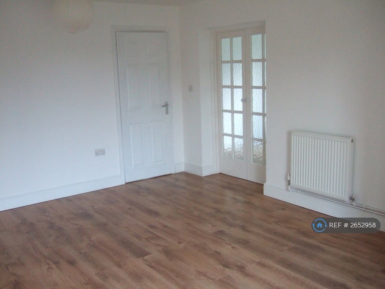 3 bedroom house in Mangrove Drive, Hertford, SG13 (3 bed) (#2652958)