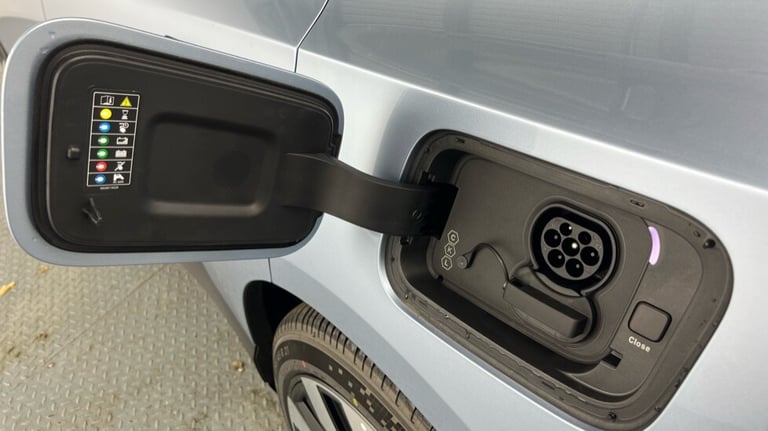 2025 Polestar Polestar 4 Polestar 4 Long range Single motor - Pilot - Plus - Pro Estate Electric ...
