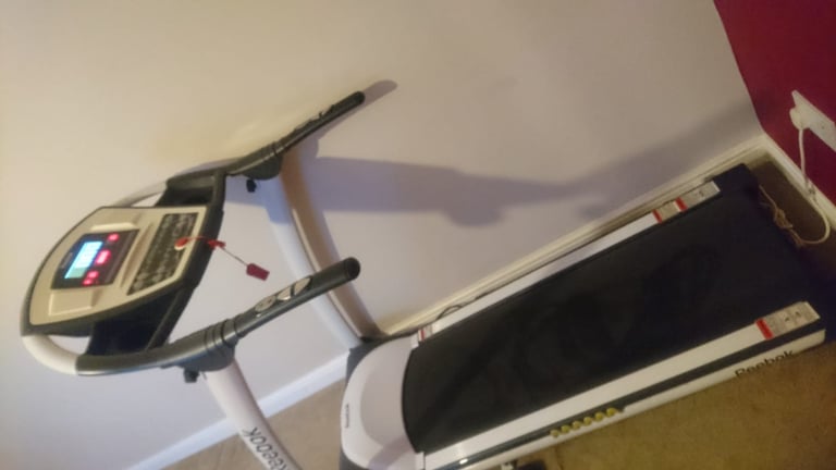 Reebok Z8 Treadmill | in Woking, Surrey | Gumtree