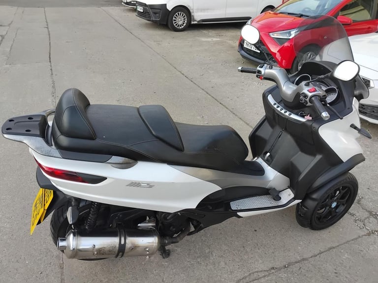 2016 16 PIAGGIO MP3 500 LT BUSINESS ABS ASC TRICYCLE TRIKE RIDE ON CAR LICENSE