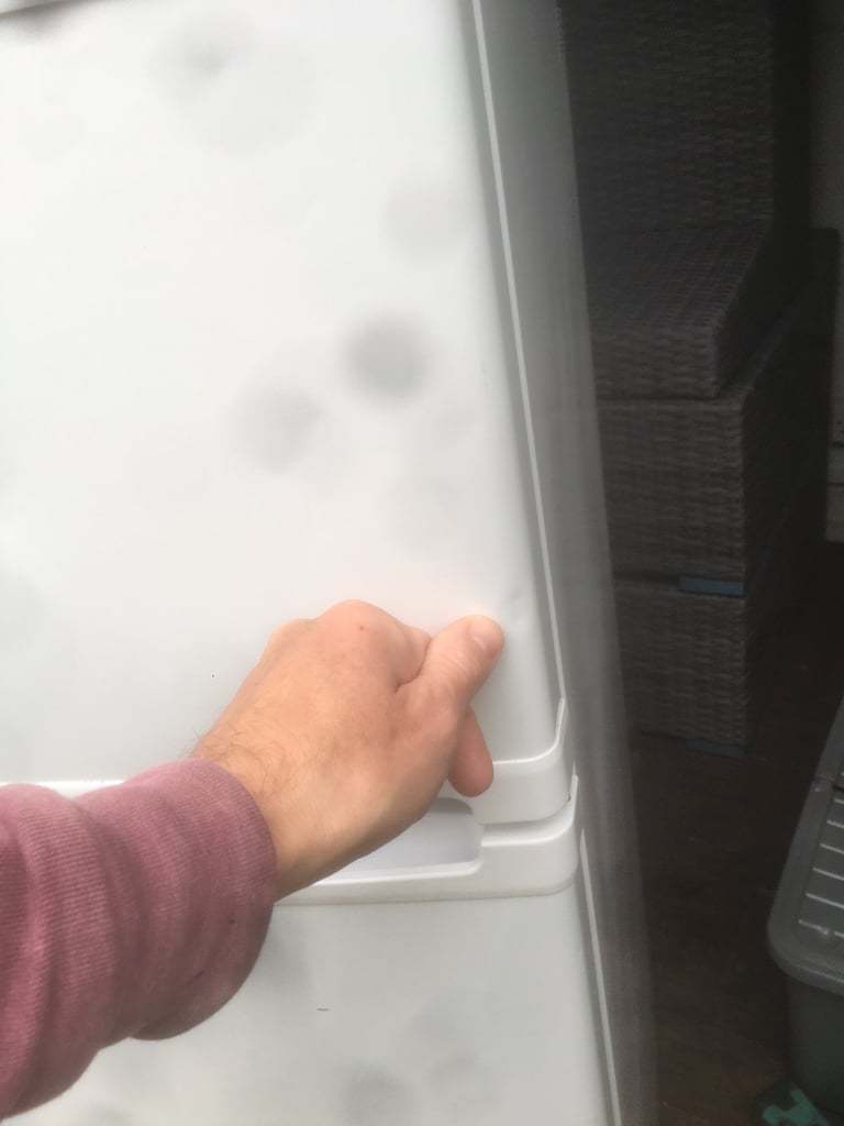 Fridge & Freezer 