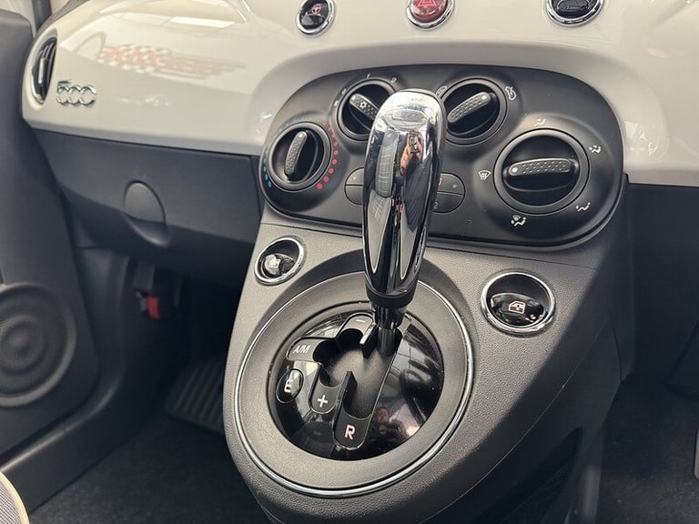 2015 Fiat 500 Lounge Hatchback Petrol Automatic