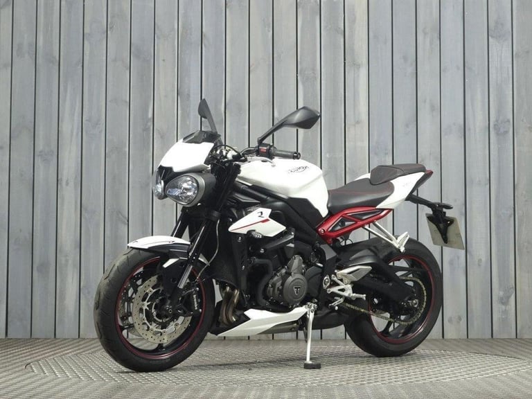 2018 18 TRIUMPH STREET TRIPLE 765 R