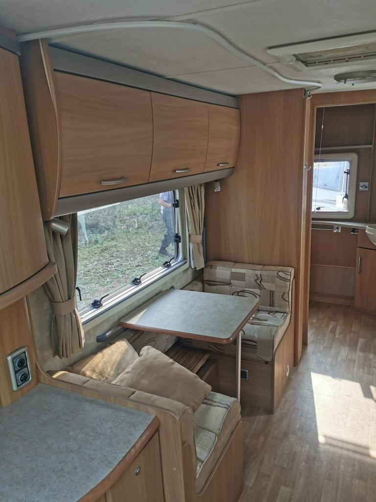 2006 Swift Challenger 520 4 Berth Touring Caravan 