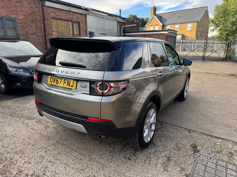 2017 Land Rover Discovery Sport 2.0 TD4 HSE 4WD Euro 6 (s/s) 5dr ESTATE Diesel Manual