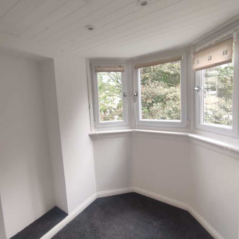 First floor, 3 bedroom spacious flat in Drumchapel, Glasgow 