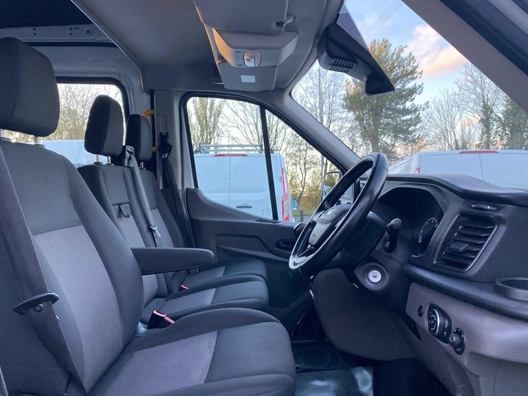 2022 71Reg Ford Transit Leader 9 Seater LWB Crew Van 2.0TDCi Euro6 Air Con +VAT