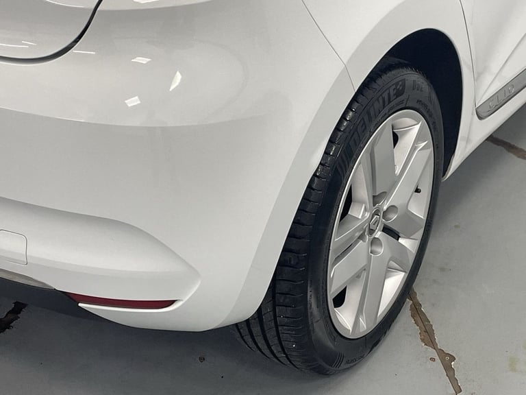 2020 Renault Clio 1.0 TCe Play Hatchback 5dr Petrol Manual Euro 6 (s/s) (100 ps) - AA INSPECT Hat...