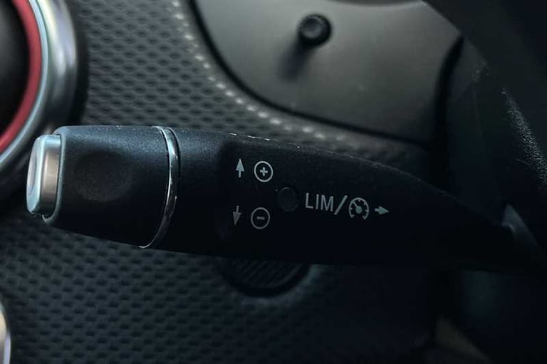 2018 Mercedes-Benz A-Class 1.6 A160 SE (Executive) Hatchback 5dr Petrol 7G-DCT Euro 6 (s/s) (102 ...