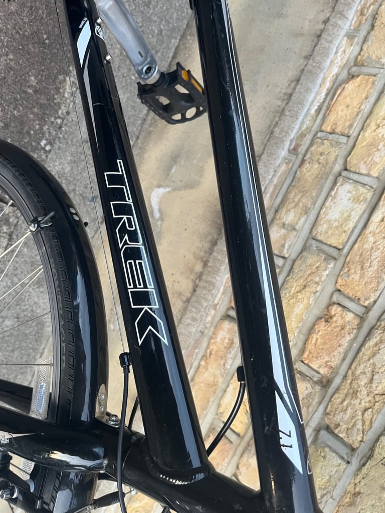 TREK 7.1 FX Step-Through Hybrid Lightweight Ladies bike in Black Chrome colour