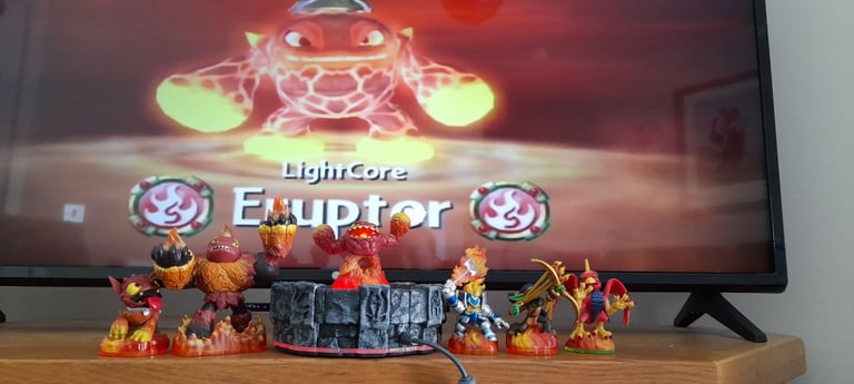 Skylanders Characters season 1 + 2