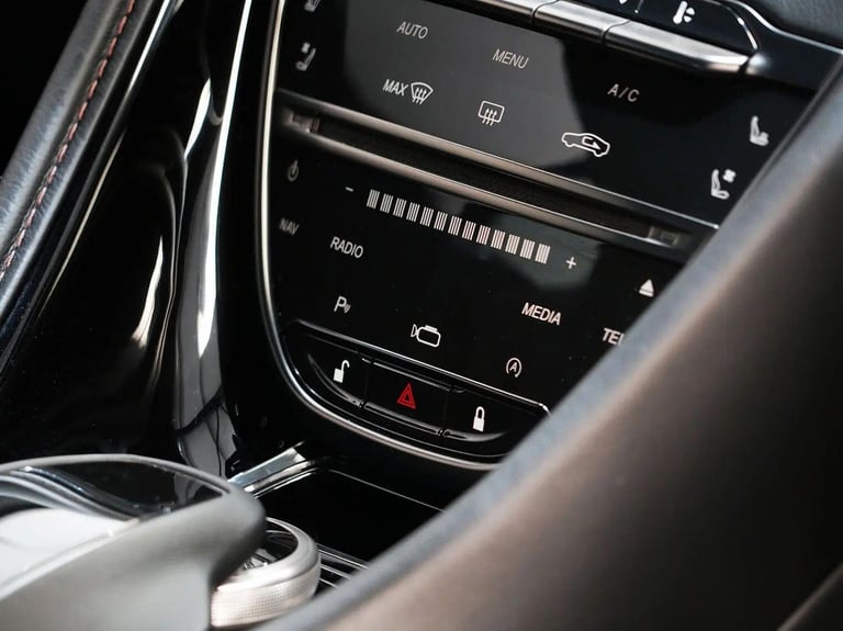 2018 Aston Martin DBS 5.2 V12 BiTurbo Superleggera Auto Euro 6 (s/s) 2dr COUPE Petrol Automatic