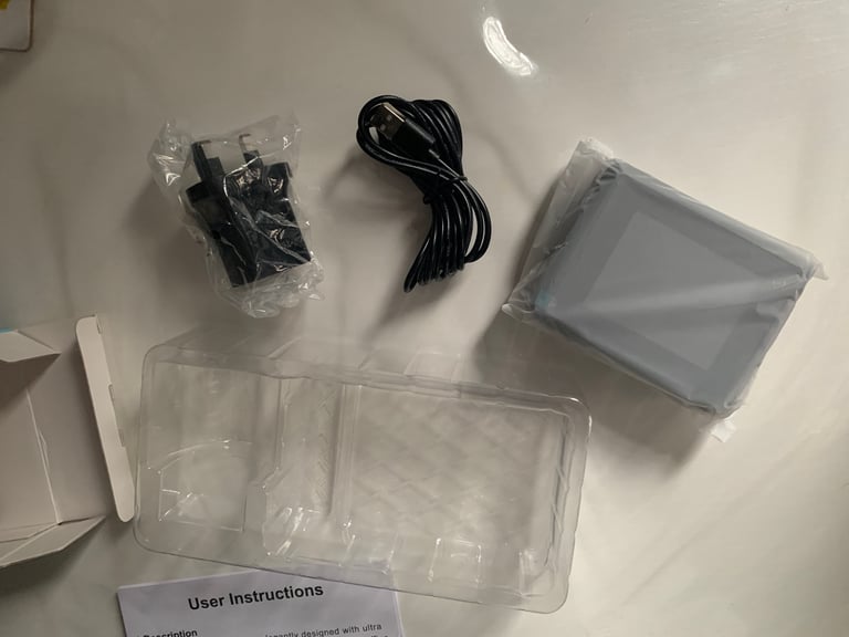 Suntell Air Quality CO2 Monitor AQS02 LCD Display with Power Cord - NEW