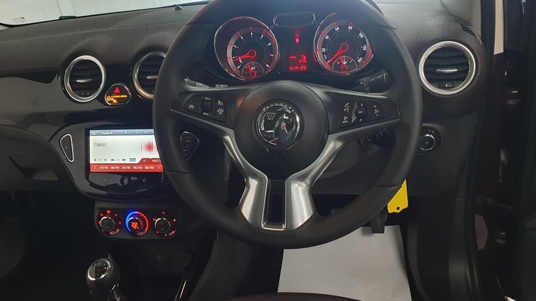 VAUXHALL ADAM 1.4 GLAM * GENUINE 19,000 MILES * FSH* 1 OWNER* AMAZING CAR 