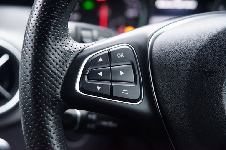 2019 Mercedes-Benz GLA 1.6 GLA180 Urban Edition SUV 5dr Petrol Manual Euro 6 (s/s) (122 ps) ESTAT...