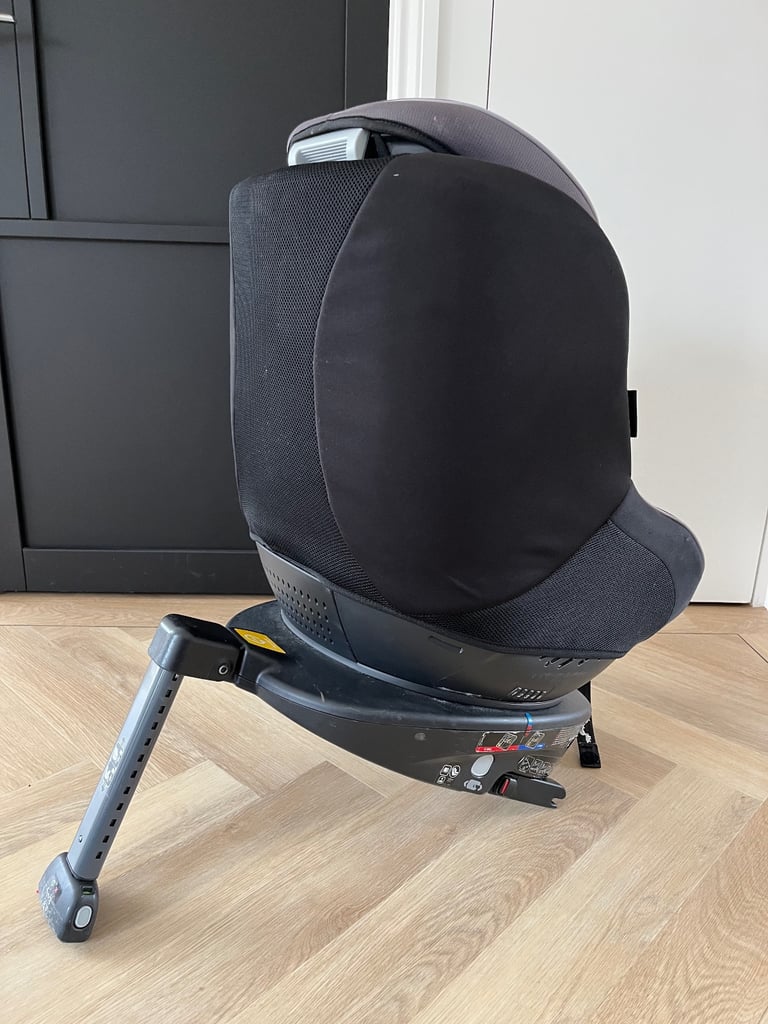 Joie Spin 360 Car Seat with Isofix