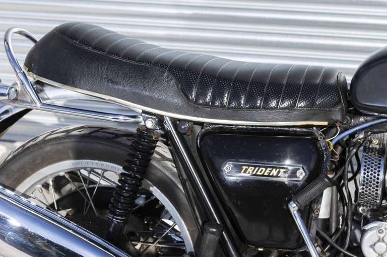 1976 Triumph T160 TRIDENT T160 PETROL Manual