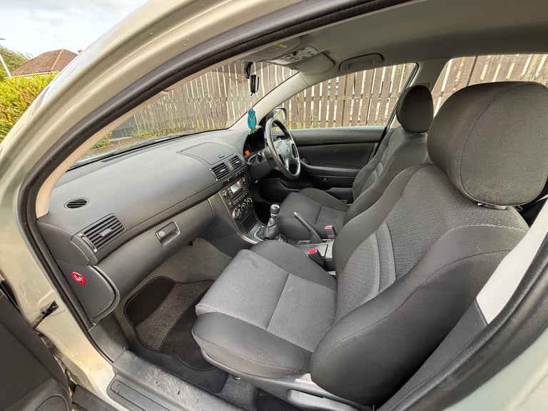 Toyota, AVENSIS, Hatchback, 2009, Manual, 1998 (cc), 5 doors