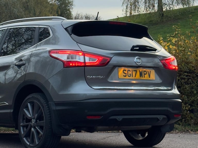 2017 Nissan Qashqai 1.2 DIG-T Tekna 2WD Euro 6 (s/s) 5dr HATCHBACK Petrol Manual
