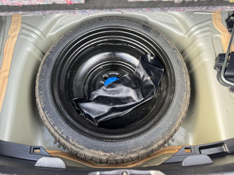  Toyota Yaris 1.5 VVT-h T Spirit CVT Euro 5 5dr Petrol/Electric Hybrid Automatic