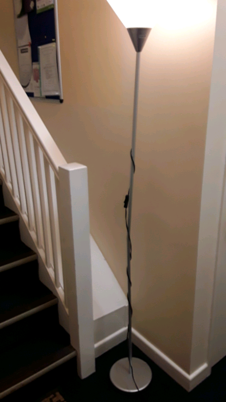 Light stand with Low Energy