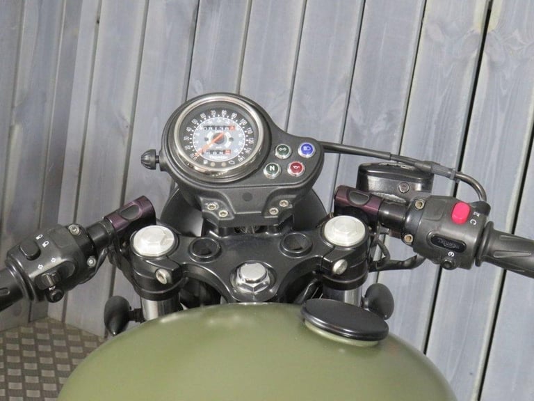 2008 08 TRIUMPH BONNEVILLE 865