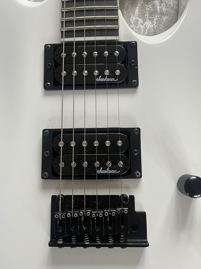 Electric guitar 