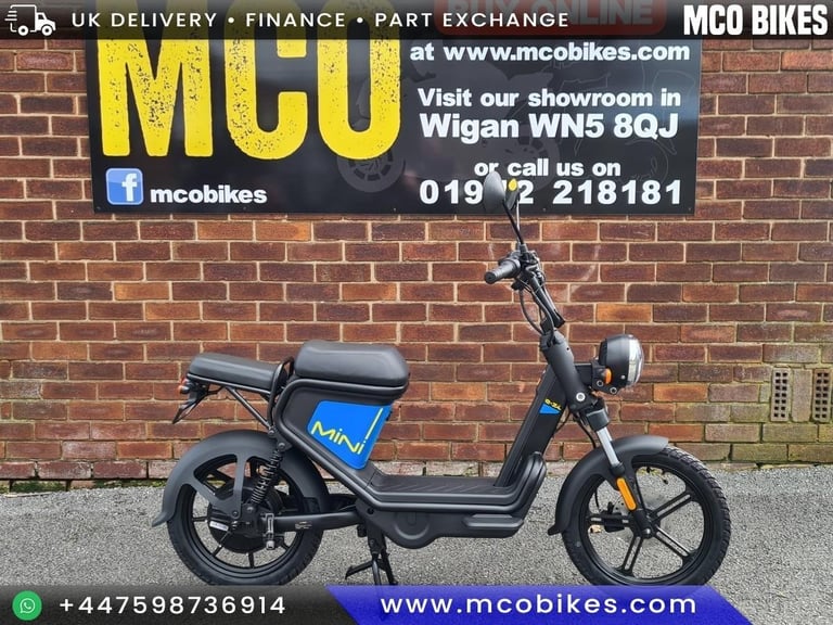 Keeway e-Zi Mini Electric Scooter 50cc Automatic