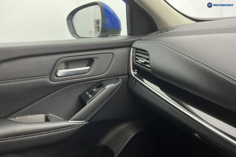 2021 Nissan Qashqai 1.3 DiG-T MH 158 N-Connecta 5dr Xtronic SUV Petrol Automatic