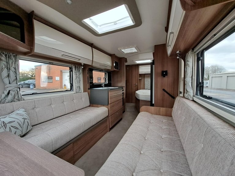 2021 Bailey Unicorn Valencia Black Edition