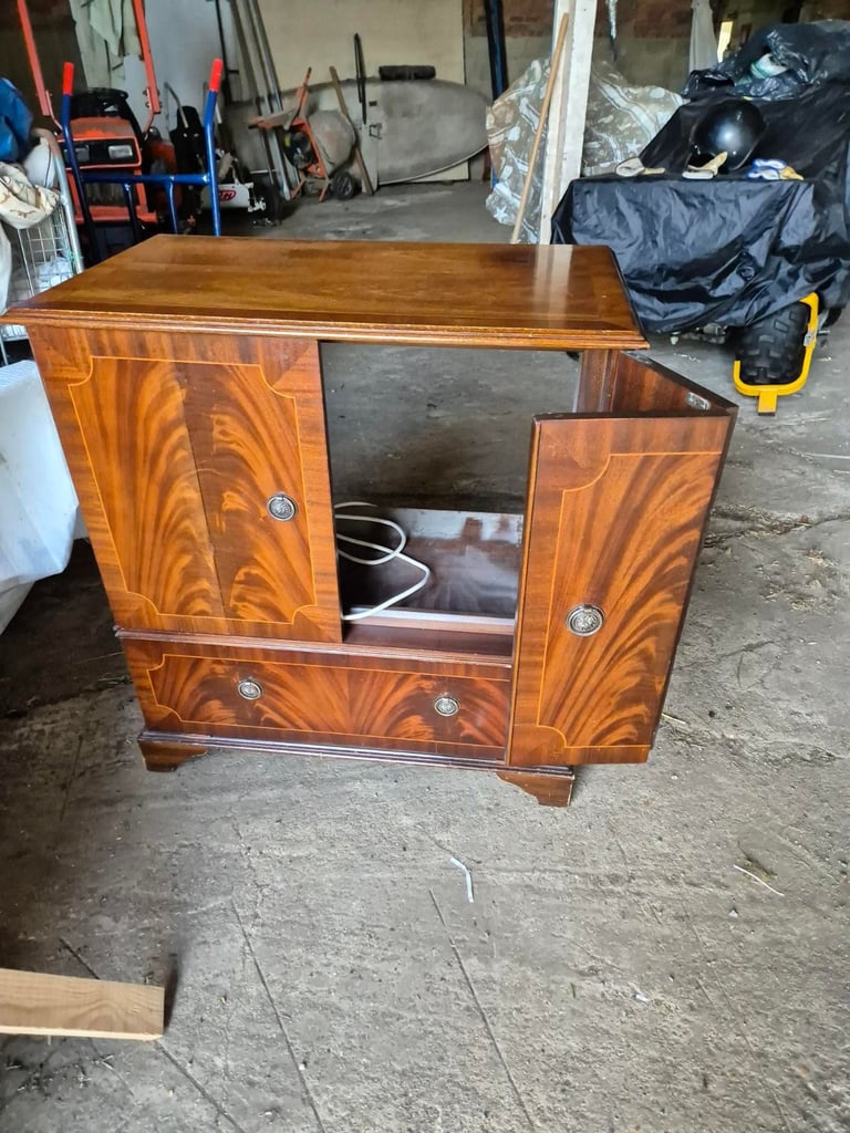 Mahogany TV Cabinet
