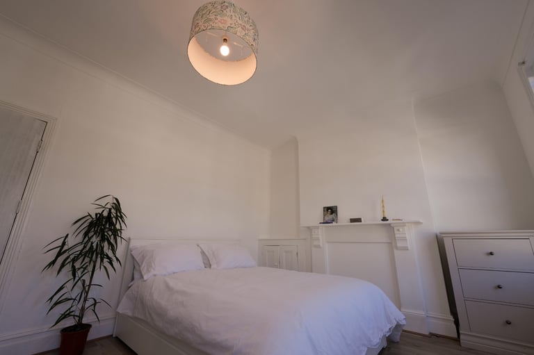 💫Double Rooms Available | Surrey Quays | Well Connected To Central London 📍