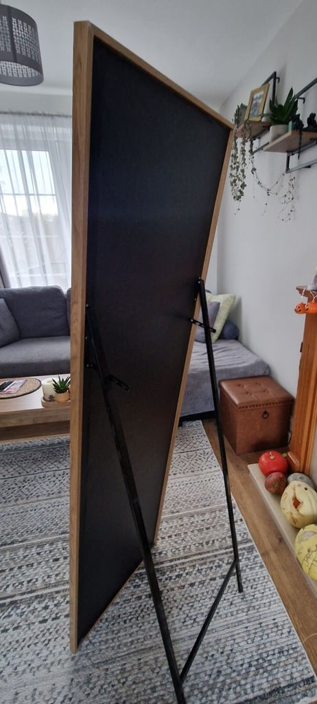 Free standing full length mirror 